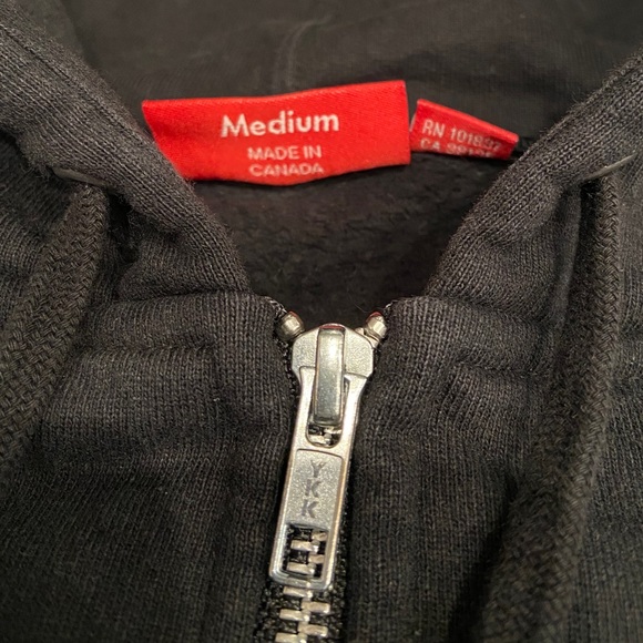 Supreme NYC Sweater - Picture 5 of 8